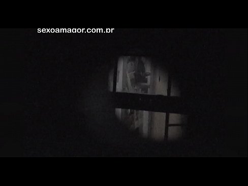 ❤️ Blondina este filmată în secret de un voyeur din cartier ascuns în spatele unor cărămizi goale ❌ at us ro.purchasexz.top ❌❤